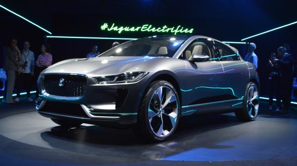 The New Jaguar I-Pace เปิดตัวที่ Geneva Motor Show 