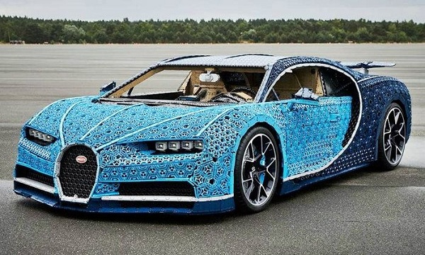 Bugatti Chiron ประกอบด้วยตัวต่อเลโก้นับล้านที่ถูกนำมาต่อแบบสมจริงสุดๆ