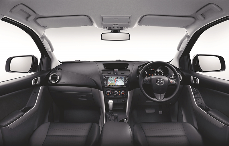 Mazda BT-50 Pro 2019 ภายใน