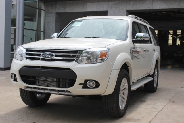 Ford Everest ปี 2013