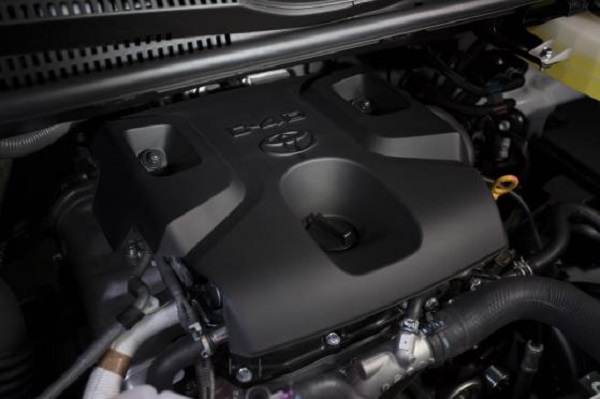 ยกชุดจากกระบะ Toyota Hilux REVO ด้วยเครื่องยนต์ดีเซลเทอร์โบแปรผันรหัส 1GD-FTV 2.8 ลิตร  