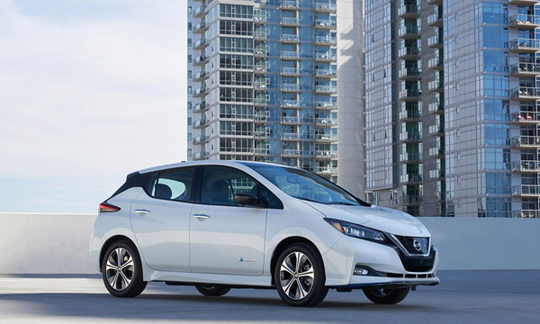Nissan Leaf รถ EV ขับเคลื่อนด้วยพลังงานไฟฟ้า