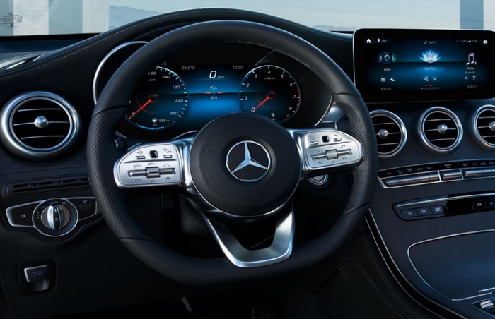 รีวิว Mercedes-Benz GLC 300 e Coupe 2020
