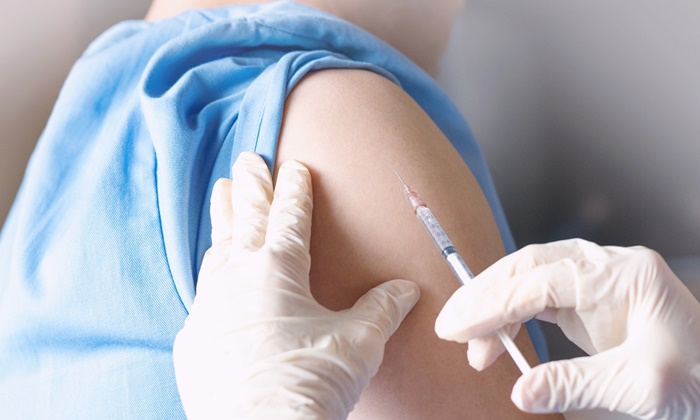 ลงทะเบียนฉีดวัคซีนได้หลายช่องทาง