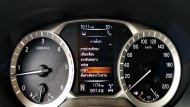 Nissan Terra ติดตั้งจอแสดงผลข้อมูลการขับขี่แบบ MID พร้อมด้วยมาตรวัดแบบเรืองแสงสามารถปรับตั้งค่าได้ 2 ภาษา ไทย และ อังกฤษ - 5