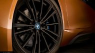 BMW i8 Roadster 2018 มาพร้อมกับล้ออัลลอยสไตล์สปอร์ตขนาด 20”  สี BMW i Light Alloy Radial-spoke Bi-color  - 3