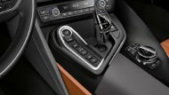 BMW i8 Roadster 2018 มี 4 โหมดการขับขี่ให้คุณเลือก ไม่ว่าจะเป็นโหมด COMFORT , โหมด SPORT, โหมด ECO PRO และโหมด eDRIVE - 8