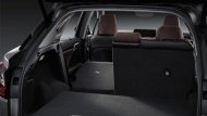 Lexus RX 450h ได้รับการออกแบบพื้นที่ห้องโดยสารด้านหลังให้สามารถปรับพับเพื่อเพิ่มพื้นที่ในการจัดเก็บสัมภาระได้มากยิ่งขึ้นแบบ 60:40 - 1