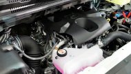 Toyota Granvia 2020 ได้รับการติดตั้งเครื่องยนต์ที่มีให้เลือกใช้งานถึง 2 รูปแบบ ได้แก่ เครื่องยนต์ดีเซล ขนาด 2.8 ลิตร และ เครื่องยนต์เบนซิน รหัส 2TR-FE Dual VVT-I ส่งกำลังด้วยระบบเกียร์อัตโนมัติ 6 สปีด  - 5