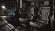 Mercedes-Benz Vito 2019 เพิ่มความสะดวกสบายด้วยเบาะนั่งหุ้มด้วยหนังจำนวน 11 ที่นั่ง โดยเบาะนั่งตอนหน้าเป็นแบบ 3 ที่นั่งพร้อมเข็มขัดนิรภัยแบบ 3 จุดทุกตำแหน่ง โดยมีพื้นที่ใช้สอยภายในขนาดกว้างขวาง - 5