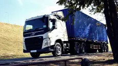 เจาะสเปค "Volvo FM13 PRO 2026" หัวลาก Euro 5 ตัวคุ้มรุ่นล่าสุด ออปชันครบ จบในราคาที่จับต้องได้