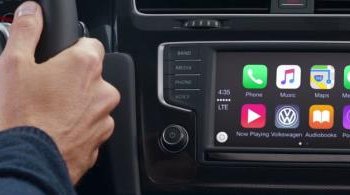 รู้กันหรือไม่ว่าจริงๆ แล้ว ระบบ Infotainment ที่รถแต่ละค่ายรถระดมใส่เข้ามาในรถยนต์นั้นดีหรือไม่ดีอย่างไร ?