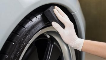 ใครอยากมียางรถยนต์ที่ดำเงางาม ยกมือขึ้น แวะมาทางนี้ เรามีเคล็ดลับดีๆ แถมประหยัดเงินมาบอก