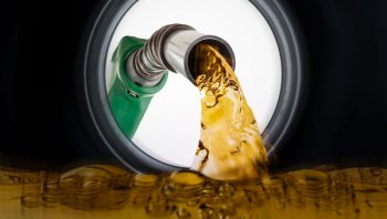 ดีเซลแตะลิตรละ 30 บาท ดันราคาภาคการขนส่งขยับสูงขึ้น