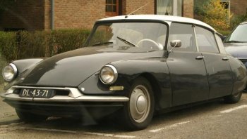 Citroen DS นางฟ้าสุดคลาสิค เจ้าของรางวัลรถยนต์ที่สวยที่สุดตลอดกาล