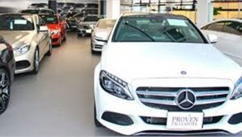 จะซื้อรถยนต์มือสอง ขอสินเชื่อ หรือซื้อสด แบบไหนดีกว่ากัน?