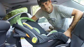  จะต้องให้ลูกนั่งคาร์ซีทแบบไหนถึงจะปลอดภัยมากที่สุดครับ ?