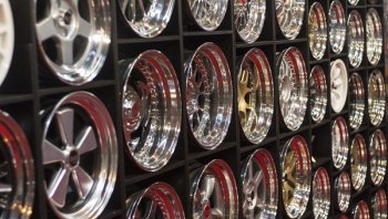 การเลือกล้อแม็ก ให้ได้ทั้งความสวยงามและสมรรถนะมีวิธีการเลือกยังไงบ้าง?