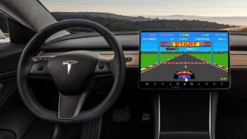 Tesla เตรียมติดตั้งโปรแกรมเกมส์ Atari ใน Autopilot !!