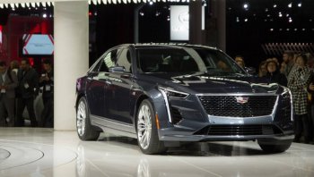 Cadillac เปิดตัว V-Series อย่างเป็นทางการในชื่อ CT6-V พร้อมเครื่องยนต์เทอร์โบขนาด 4.2 ลิตร
