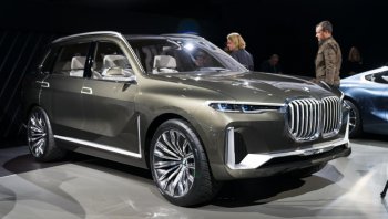 ยลโฉมภายใน  BMW X7 2019 รถ SUV หรูที่สุดของค่าย ก่อนเปิดตัวกลางเดือนตุลาคม