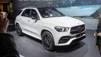 Mercedes GLE 2020 SUV ระดับหรูเปิดตัวอย่างเป็นทางการในงาน  Paris Motor Show 2018 !!