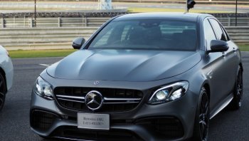 Mercedes-AMG เปิดตัว 3 รุ่นสุดหรูในไทย เคาะราคาเริ่มต้น 4,220,000 บาท