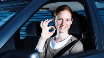 มีแล้วหรือยัง? กับ 9 อุปกรณ์พื้นฐานที่ควรมีติดรถยนต์ทุกครั้ง