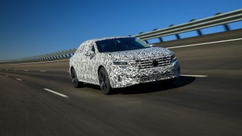 เผยภาพให้เดา!!! Volkswagen Passat กับรายละเอียดที่จะมาพร้อมกับขุมกำลังใหม่