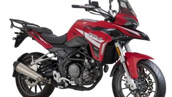 Benelli TRK251 ปี 2020 แอดเวนเจอร์ไซซ์เล็กเปิดตัวสีใหม่