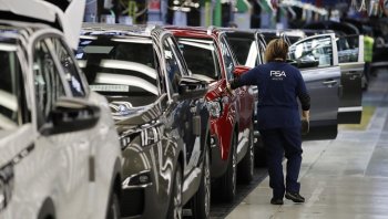 เปอร์โยต์/ซีตรอง เตรียมอพยพพนักงานหนีไวรัสโคโรน่าแล้ว!