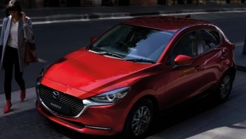 MAZDA 2