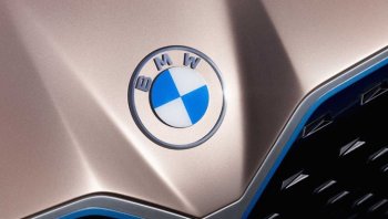 BMW เปลี่ยนโลโก้ใหม่ เพิ่มความทันสมัย มุ่งขยายฐานลูกค้าใหม่