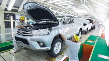 Toyota เริ่มเดินสายการผลิตรถยนต์ โรงงานสำโรงและบ้านโพธิ์