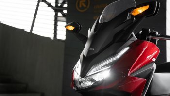 เจาะไฮไลต์ฟีเจอร์เด็ด Honda Forza 350 ยืนหนึ่งในปัจจุบัน