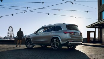 ราคา Mercedes-Benz GLS 350d: ราคาและตารางผ่อนรถ เมอร์เซเดส-เบนซ์ GLS 350d ปี 2021