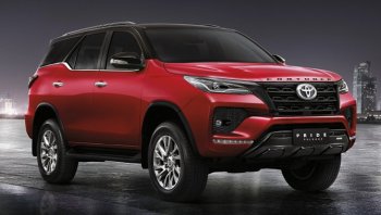 Toyota Fortuner 2021 เพิ่มชุดแต่ง Pride Package II ให้ฟรี สำหรับรุ่นมาตรฐาน