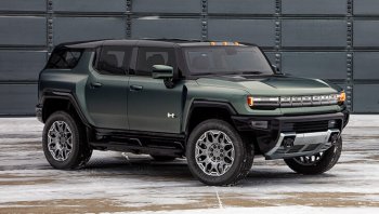 GMC Hummer EV SUV พร้อมกลับมาลุยอีกครั้งโดยไม่เป็นปรปักษ์กับโลก