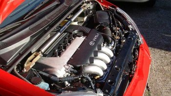 เครื่องยนต์โตโยต้า 2ZZ-GE แรงจัด ไม่ประหยัด แต่แซ่บ