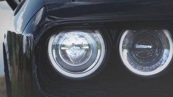 เมื่อไฟหน้ารถยนต์ไม่ติดต้องแก้ไขอย่างไรดี