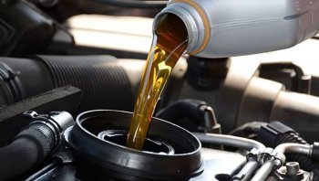 เติม น้ํา มัน เครื่อง เกิน ส่งผลเสียหรือไม่ ?