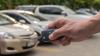 การโอนรถต้องแจ้งนายทะเบียนกี่วัน กระบวนการ ค่าใช้จ่าย ต้องทำอย่างไรบ้าง