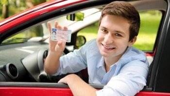 เอกสารสำคัญที่ควรมีติดรถ มีอะไรบ้าง