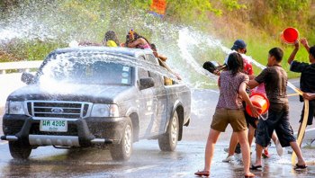 แชร์เทคนิค ดูแลรถช่วงสงกรานต์ อย่างไรให้สวยใหม่ตลอดเวลา