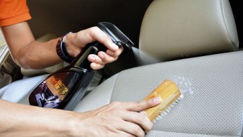 น้ำยาทำความสะอาดเบาะหนังรถยนต์ที่ดีที่สุด ปี 2023