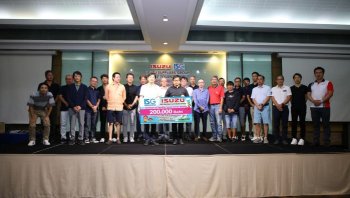 คณะบุคคลผู้ผลิตชิ้นส่วนอีซูซุ มอบเงินบริจาค 400,000 บาท เพื่อช่วยเหลือสังคม