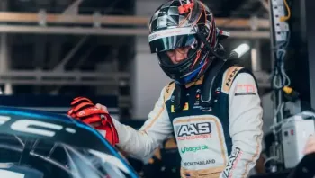 “เต๊อะ วุฒิกร อินทรภูวศักดิ์” และทีมเมทชาวสวีเดน สู้สุดใจ ในศึก Fanatec GT Asia Powered by AWS 2024 – Round 4