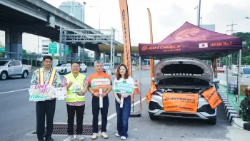 PTG จับมือ DMT ส่งความห่วงใย แจกกระเป๋ากันง่วง กาแฟพันธุ์ไทย และของที่ระลึก สุดพิเศษจากออโต้แบคส์ ในเทศกาลสงกรานต์