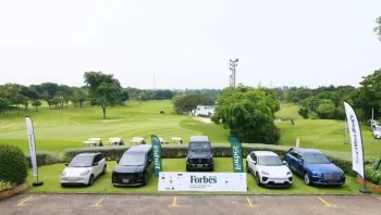 เบนท์ลีย์ แบงค็อก จัดแสดง Bentayga Hybrid พร้อมยกระดับความหรูหราในงาน Forbes Thailand CEO Golf Tournament 2025