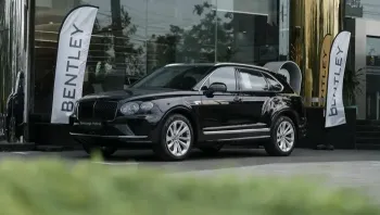 เบนท์ลีย์ แบงค็อก เปิดโชว์รูมแฟลกชิปกลางกรุง รับแขกวีไอพีร่วมงาน Bentayga Azure Hybrid Private Viewing พร้อมมอบแคมเปญรถสต็อกแห่งปี